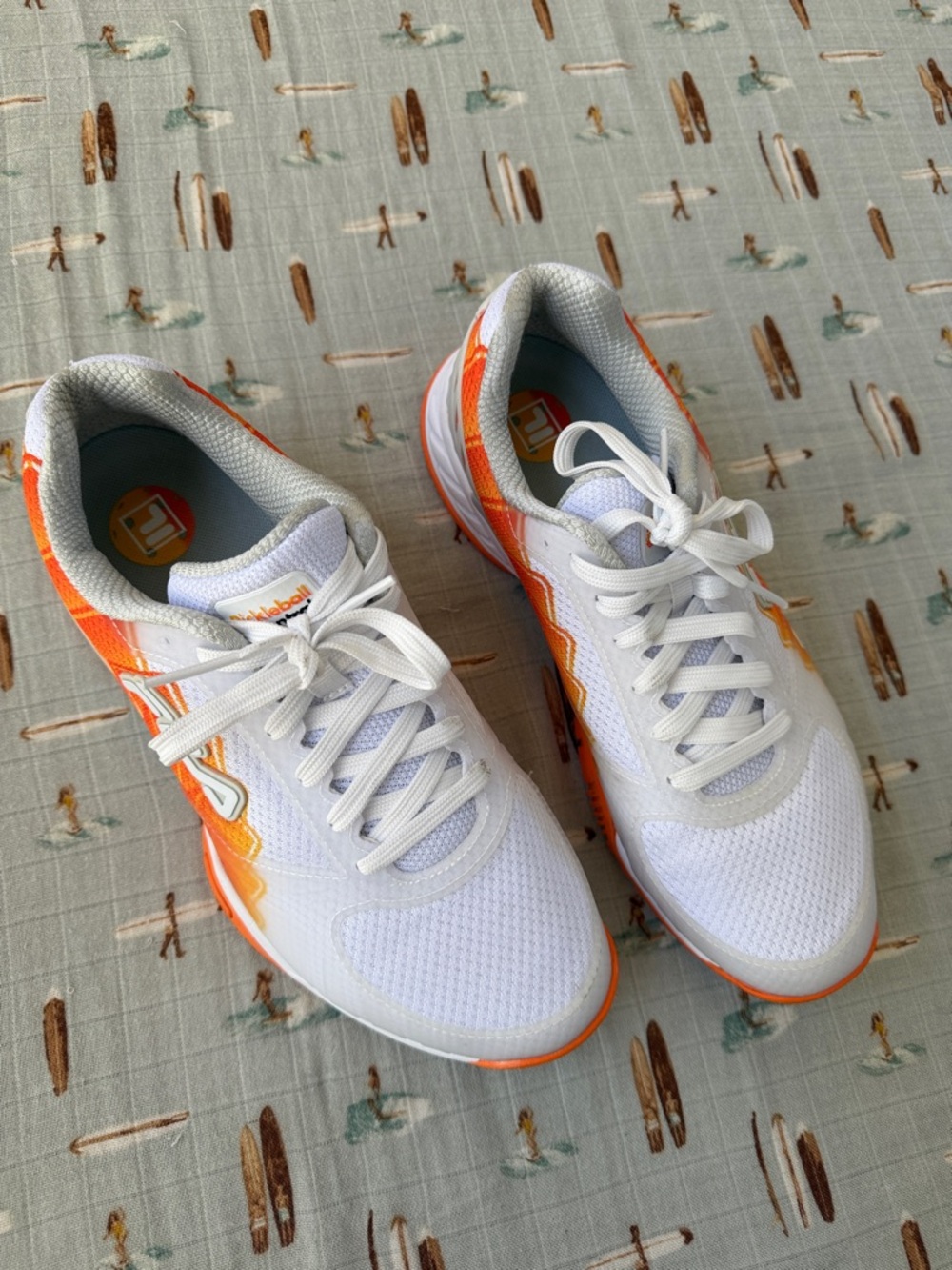 Fila Pickleball White and Orange Women's Athletic Sneakers EUC